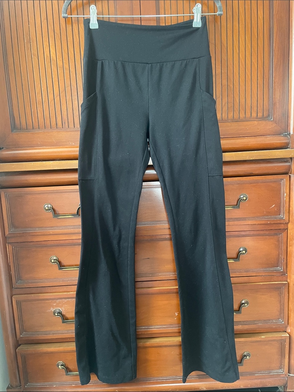 Lou & Grey flare legging